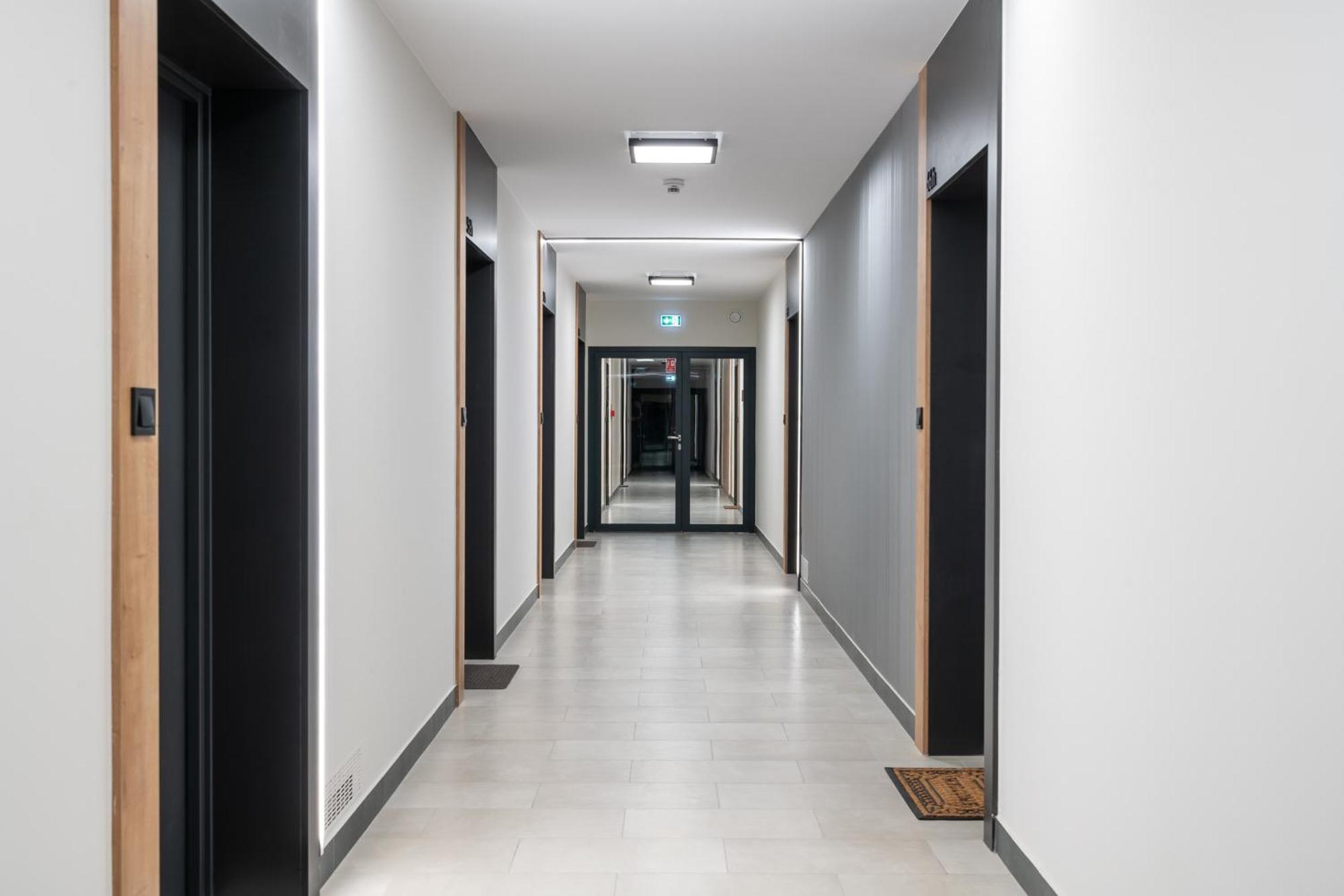 Apartwro 3Th - Apartament Przy Dworcu Glownym Pkp, Balkon, Garaz, Rowery Wrocław Buitenkant foto
